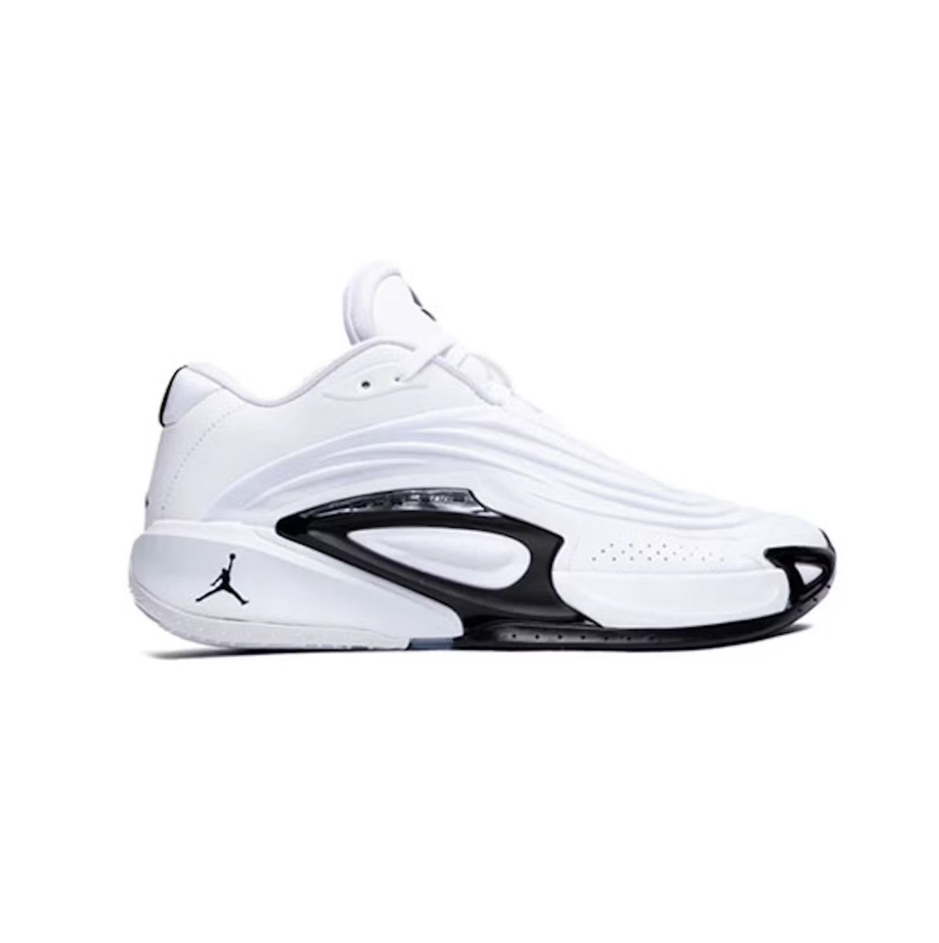 JORDAN LUKA 3 “WHT/BLK”  (SZ 11)  NEW/OG ALL