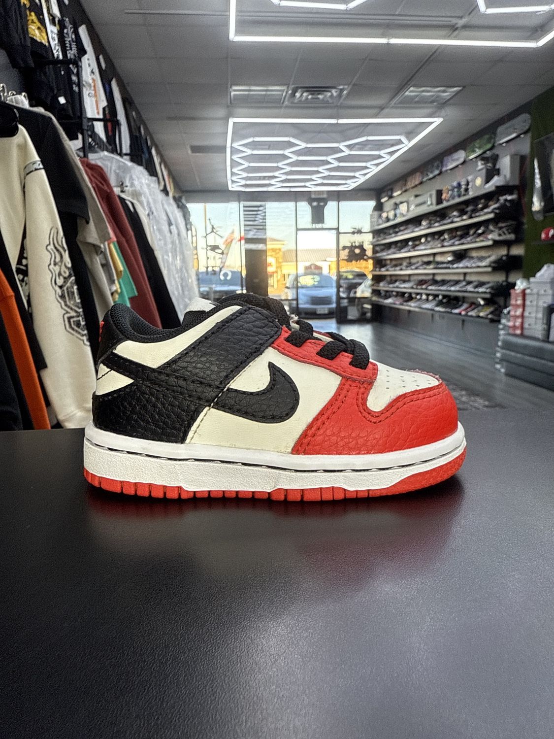 NIKE DUNK “75th ANNIVERSARY CHICAGO”  (SZ 5c)  USED/OG BOX