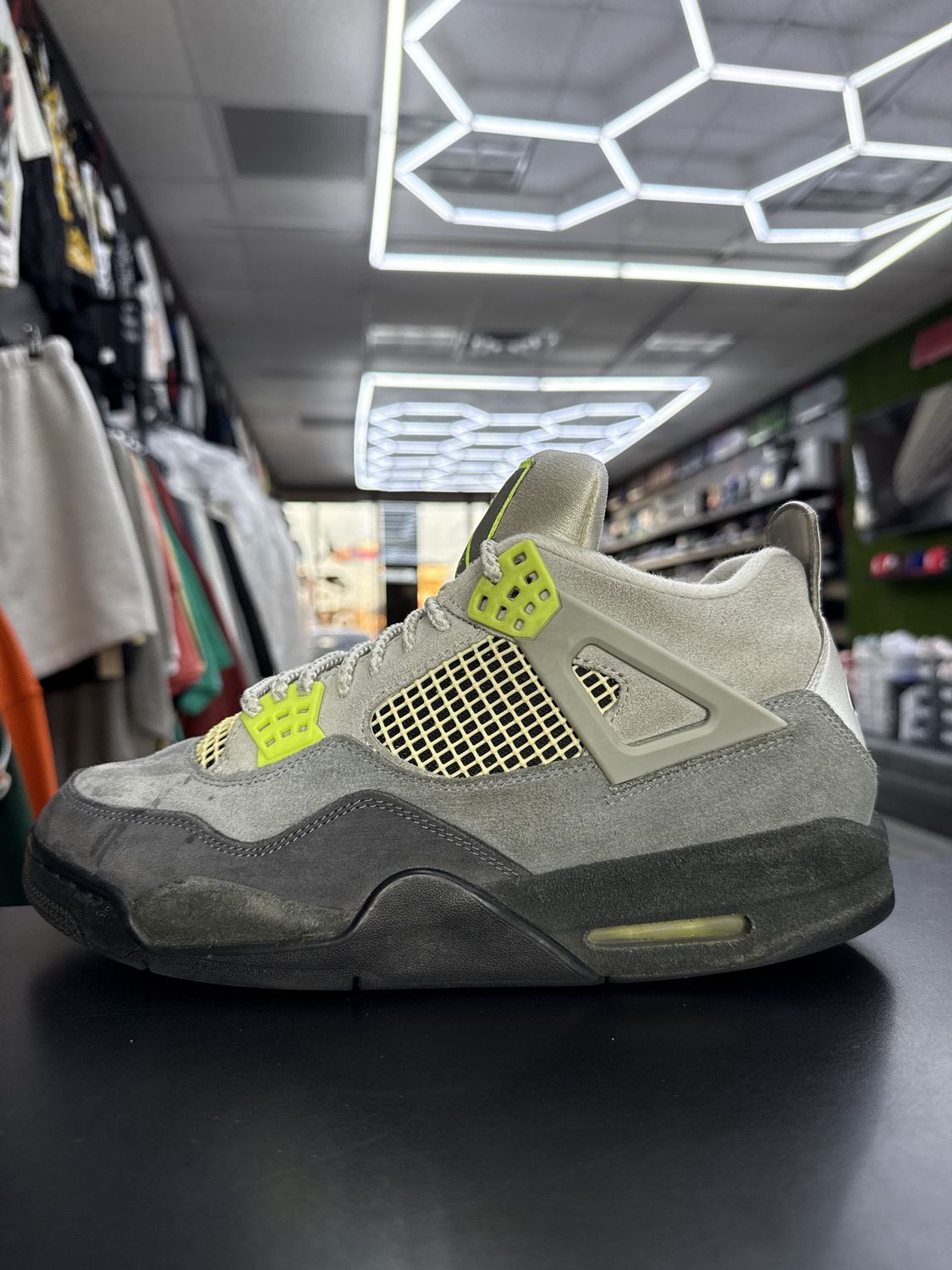 J4 “NEON”  (SZ 10.5)  USED/NO BOX