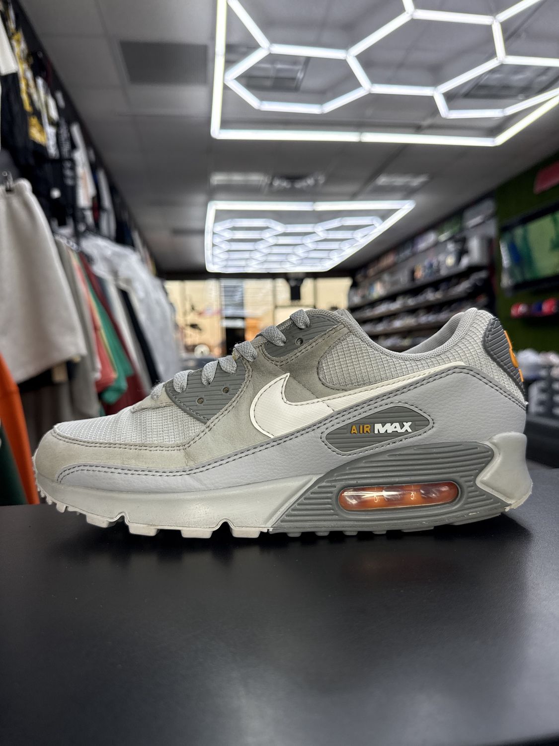 NIKE AIR MAX 90  “COOL GREY”  (SZ 9.5)  USED/NO BOX