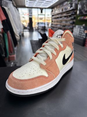 J1 MID “ORANGE SUEDE”  (SZ 7Y / 8.5W)  USED/OG BOX