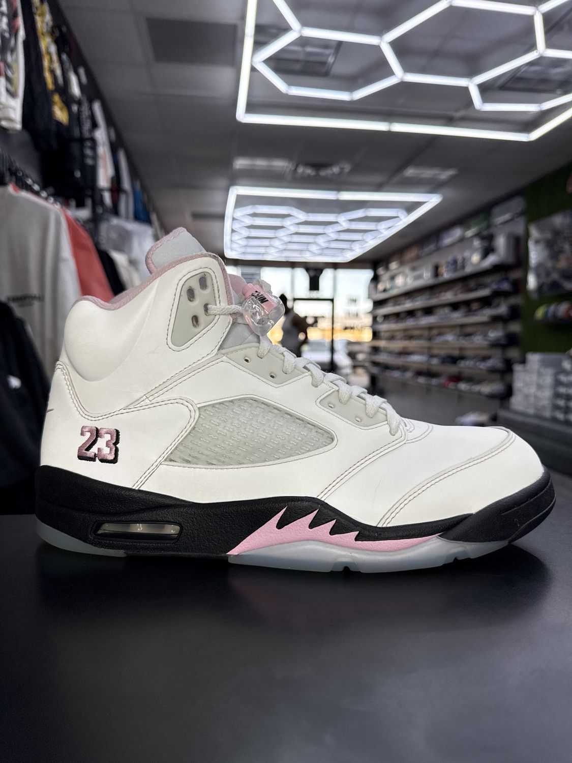J5 “SOFT PINK”  (SZ 11)  USED/OG ALL