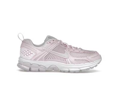 NIKE VOMERO 5 “PEARL PINK”  (SZ 7Y / 8.5W)  NEW/OG BOX (NO LID)