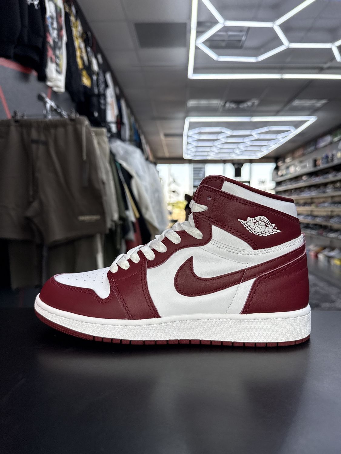 J1 “TEAM RED”  (SZ 6.5Y / 8W)  USED/OG ALL