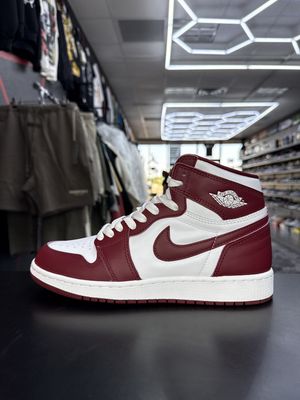 J1 “TEAM RED”  (SZ 6.5Y / 8W)  USED/OG ALL