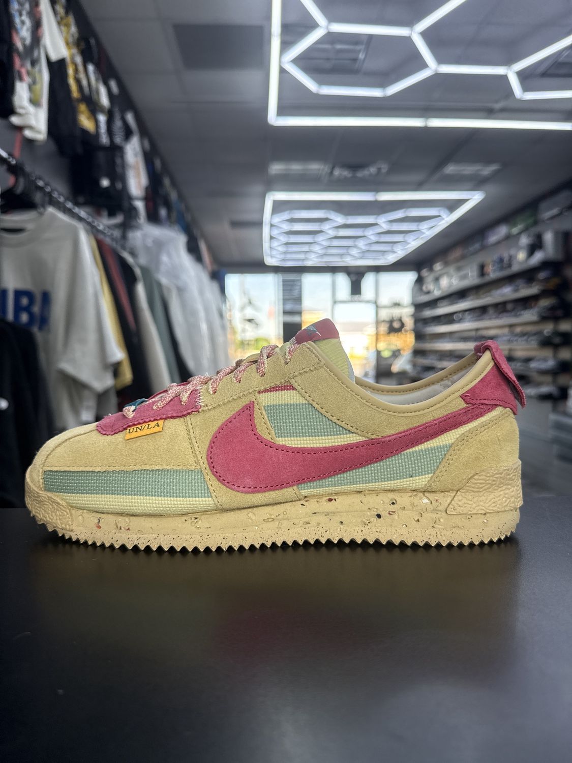 NIKE CORTEZ x UNION “SESAME”  (SZ 9)  WORN 1x / OG ALL