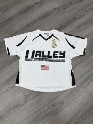 VALLEY DREAMS JERSEY “BLK WHT”  (SMALL)  NEW