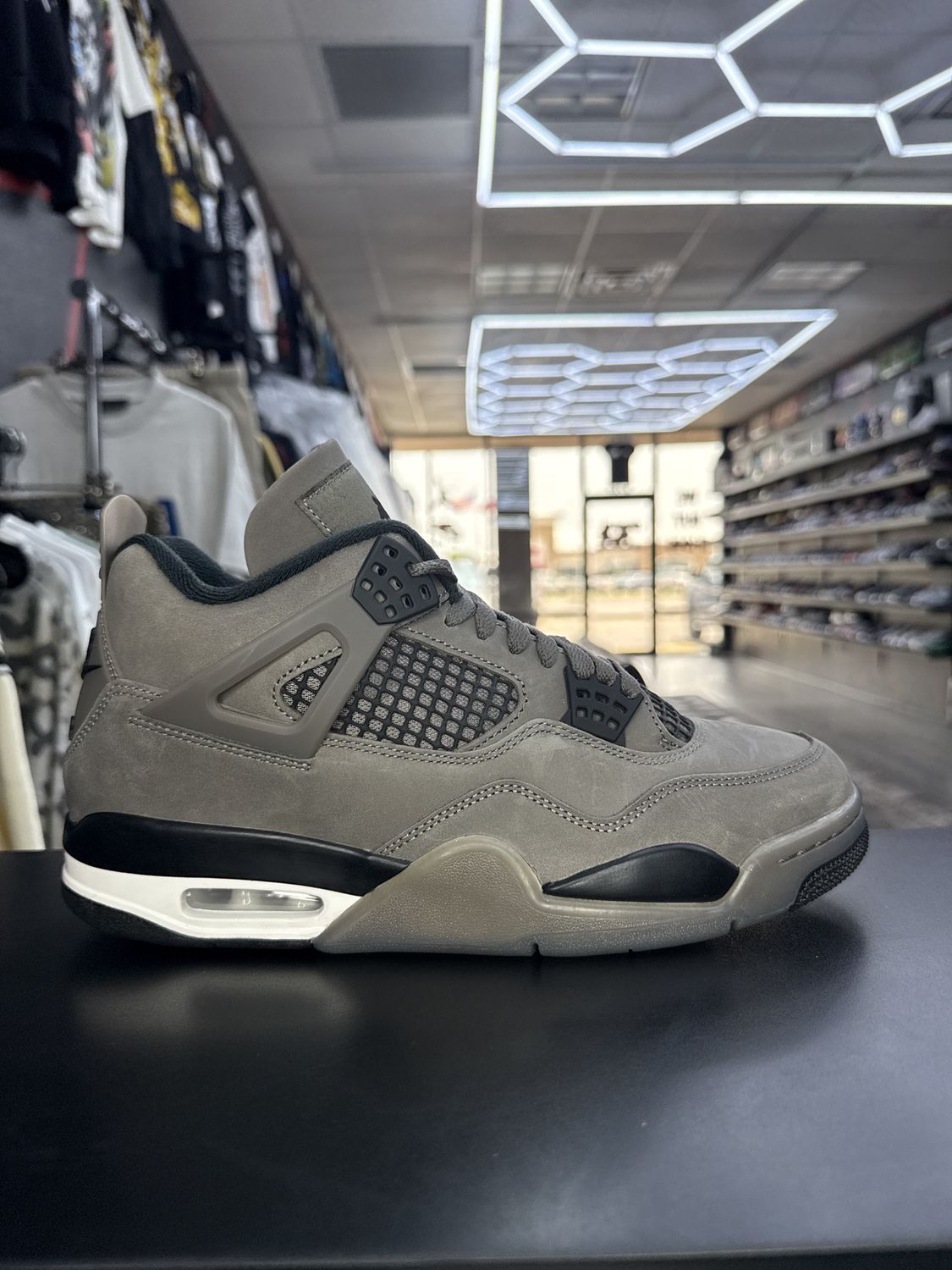 J4 “CAVE STONE”  (SZ 9)  WORN 1x/ OG ALL