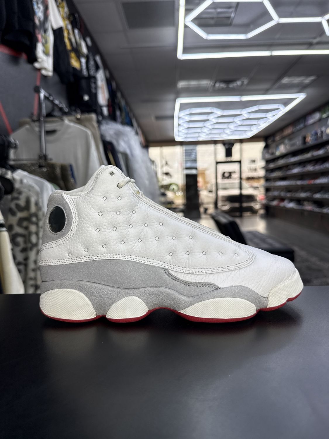 J13 “WOLF GREY”  (SZ 5.5Y / 7W)  USED/OG BOX