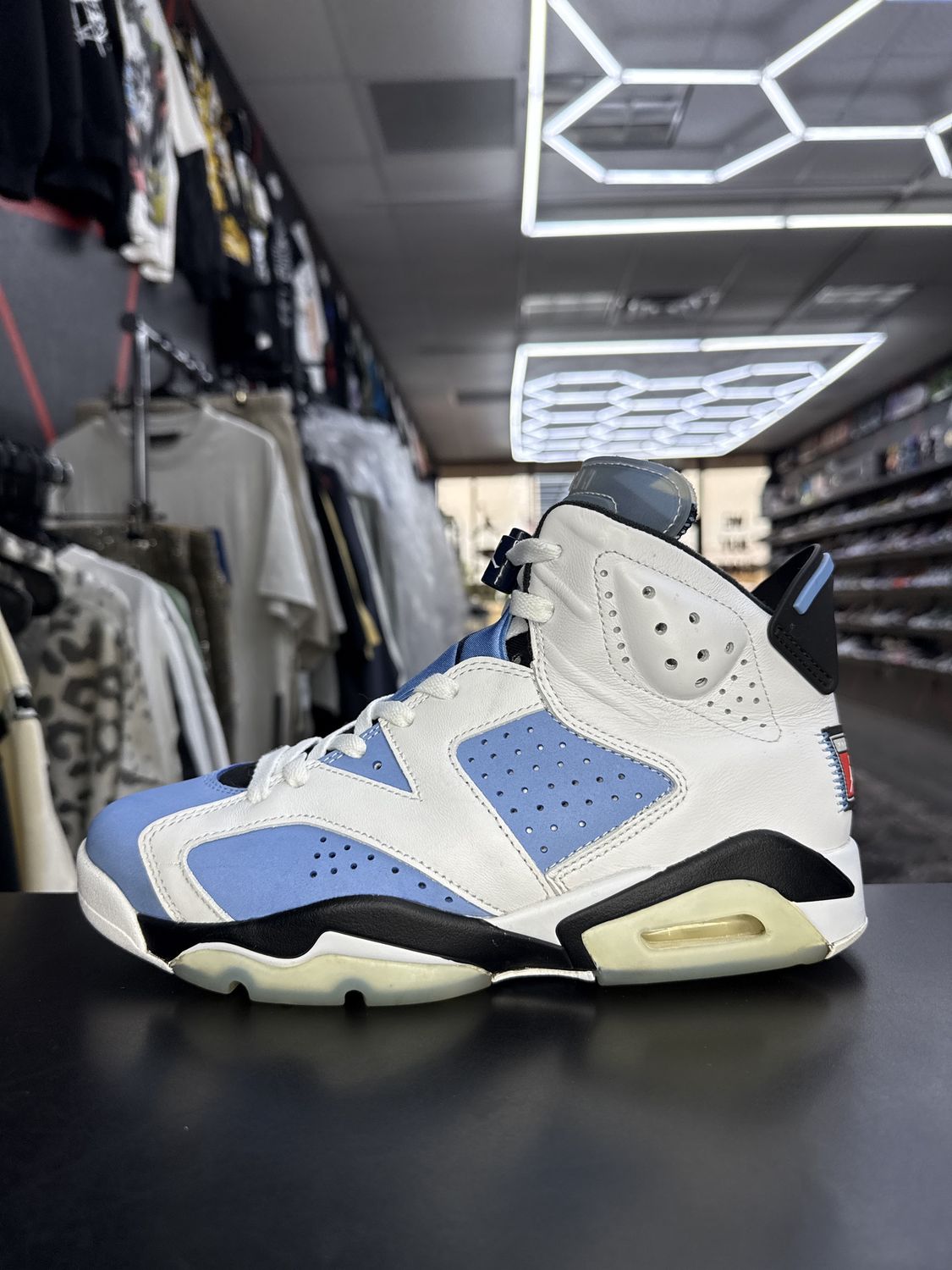 J6 “UNC”  (SZ 8)  USED/OG ALL