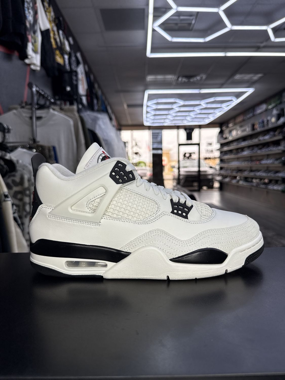 J4 “FLIGHT CLUB”  (SZ 10.5)  WORN 1x/ OG ALL