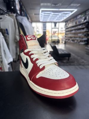 J1 “LOST &amp; FOUND”  (SZ 6Y / 7.5W)  USED/OG BOX