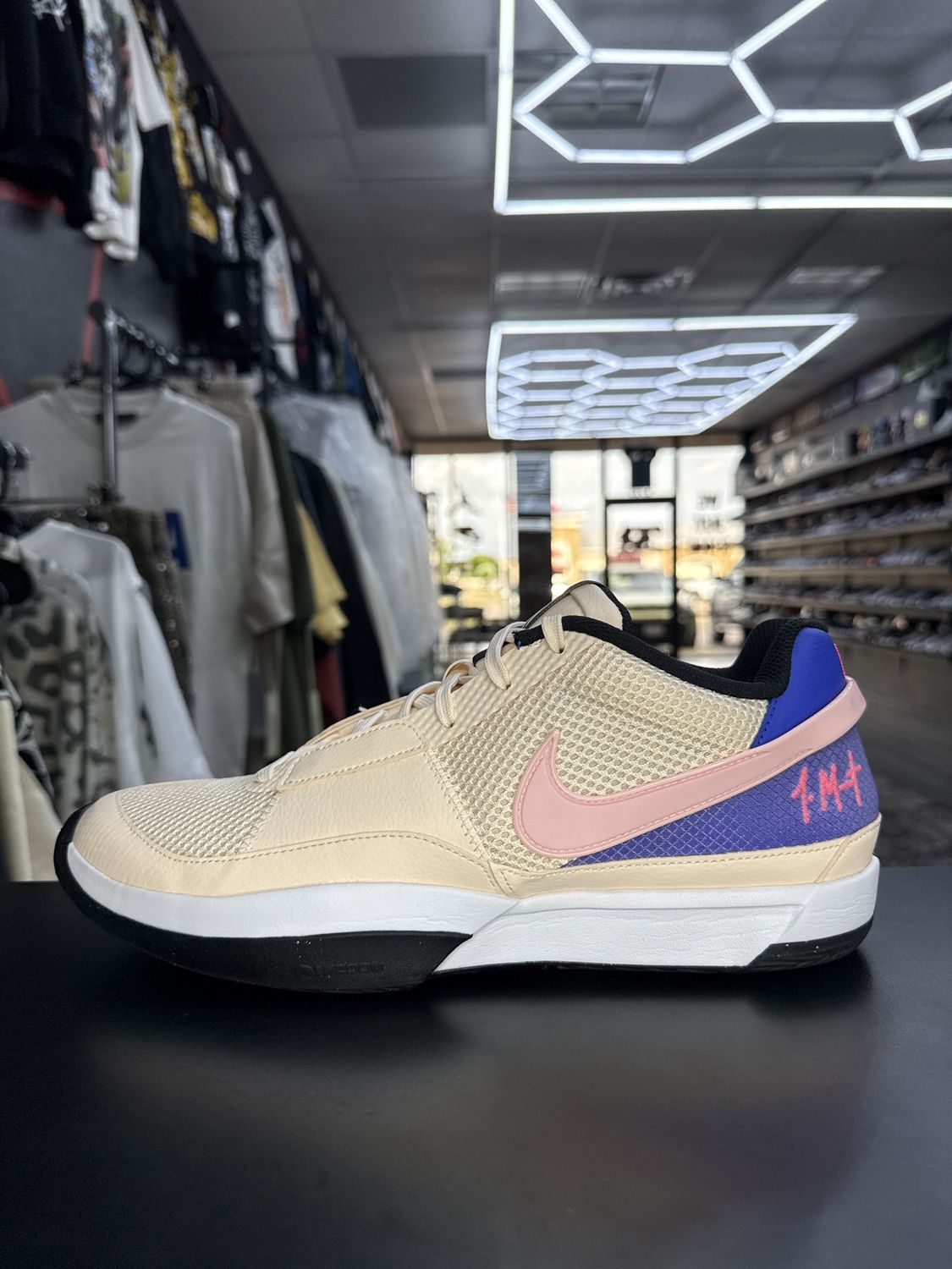 NIKE JA 1 “GUAVA ICE”  (SZ 11)  USED/OG ALL