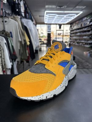 NIKE HUARACHE RUN “ORANGE BLUE”  (SZ 14)  USED/OG BOX