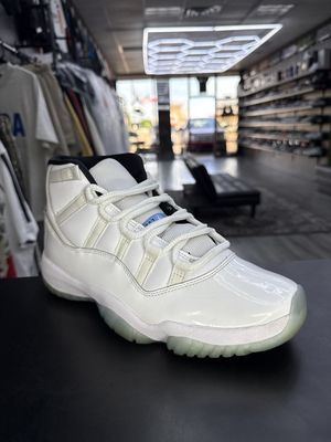 J11 “LEGEND BLUE”  (SZ 8.5)   USED/NO BOX