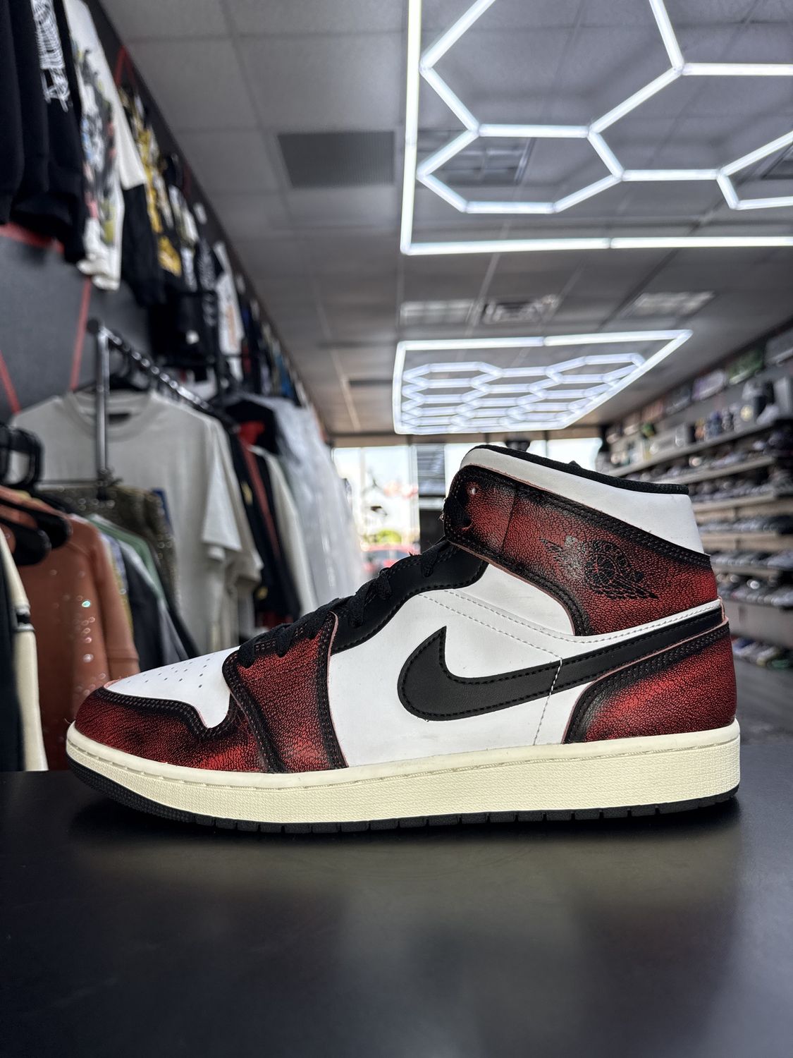 J1 MID “WEAR-AWAY CHICAGO”  (SZ 13)  USED/OG BOX