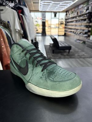 NIKE KOBE 4 “GIRL DAD”  (SZ 12)  USED/OG BOX
