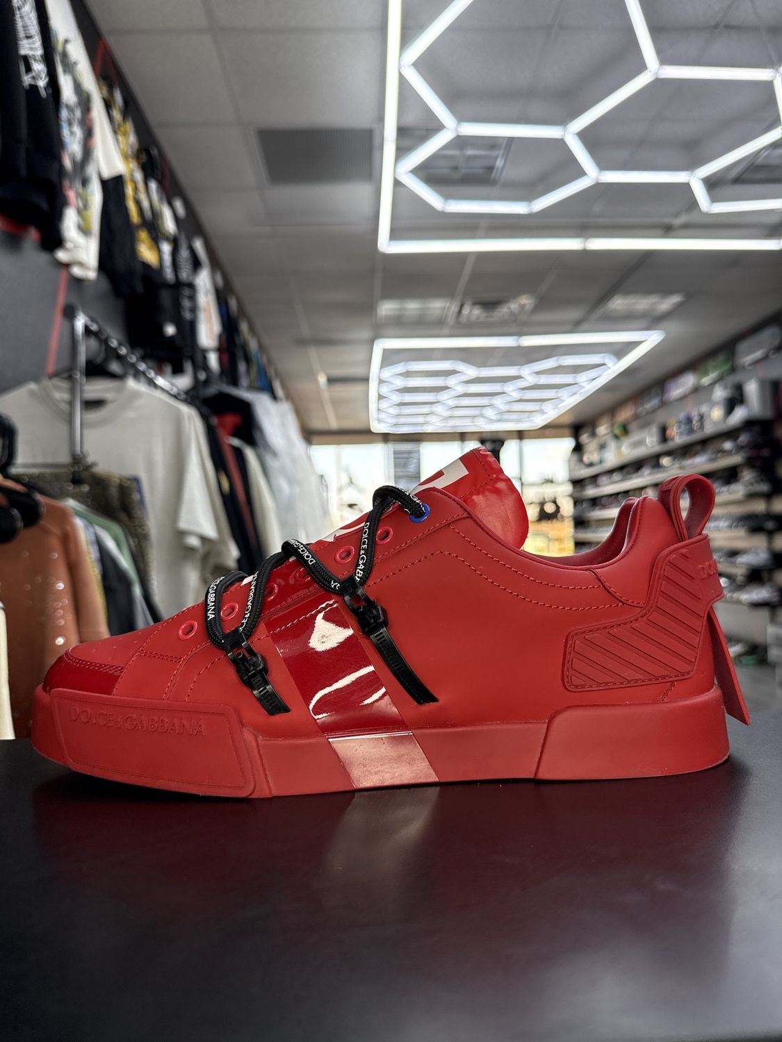 DOLCE &amp; GABBANA PORTOFINO “RED”  (SZ 10.5US)  USED/OG BOX (NO LID)