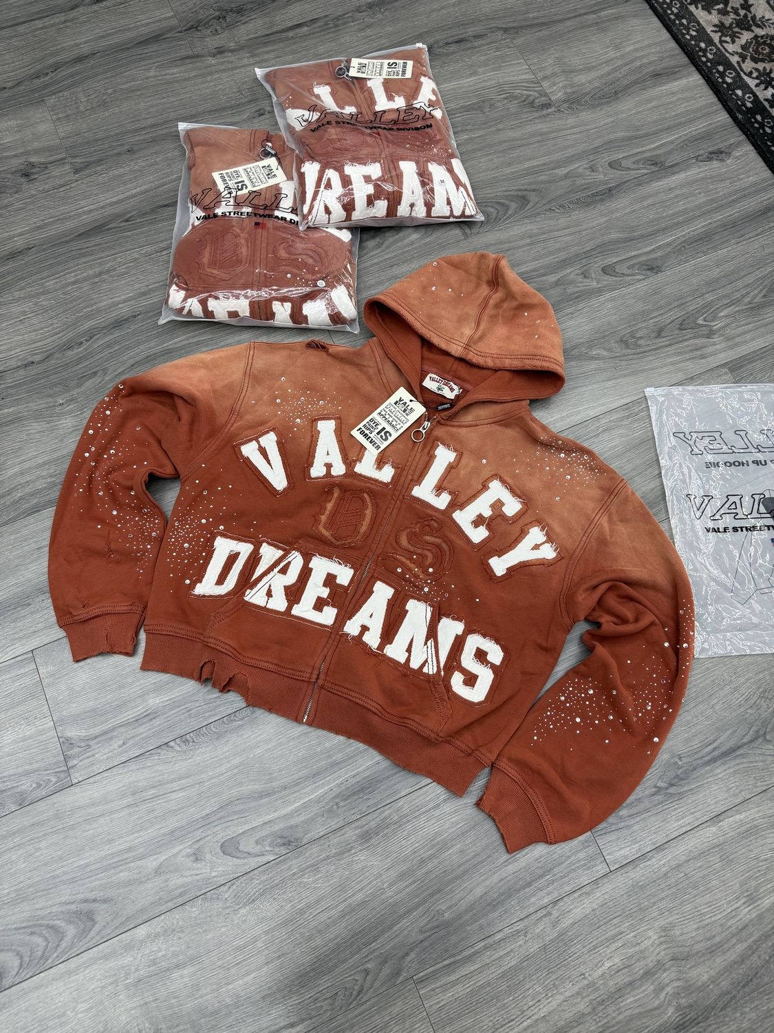 VALLEY DREAMS CLASSIC JACKET “ORANGE”  (MEDIUM)  NEW