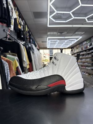 J12 “TAXI FLIP”  (SZ 12)  USED/OG BOX