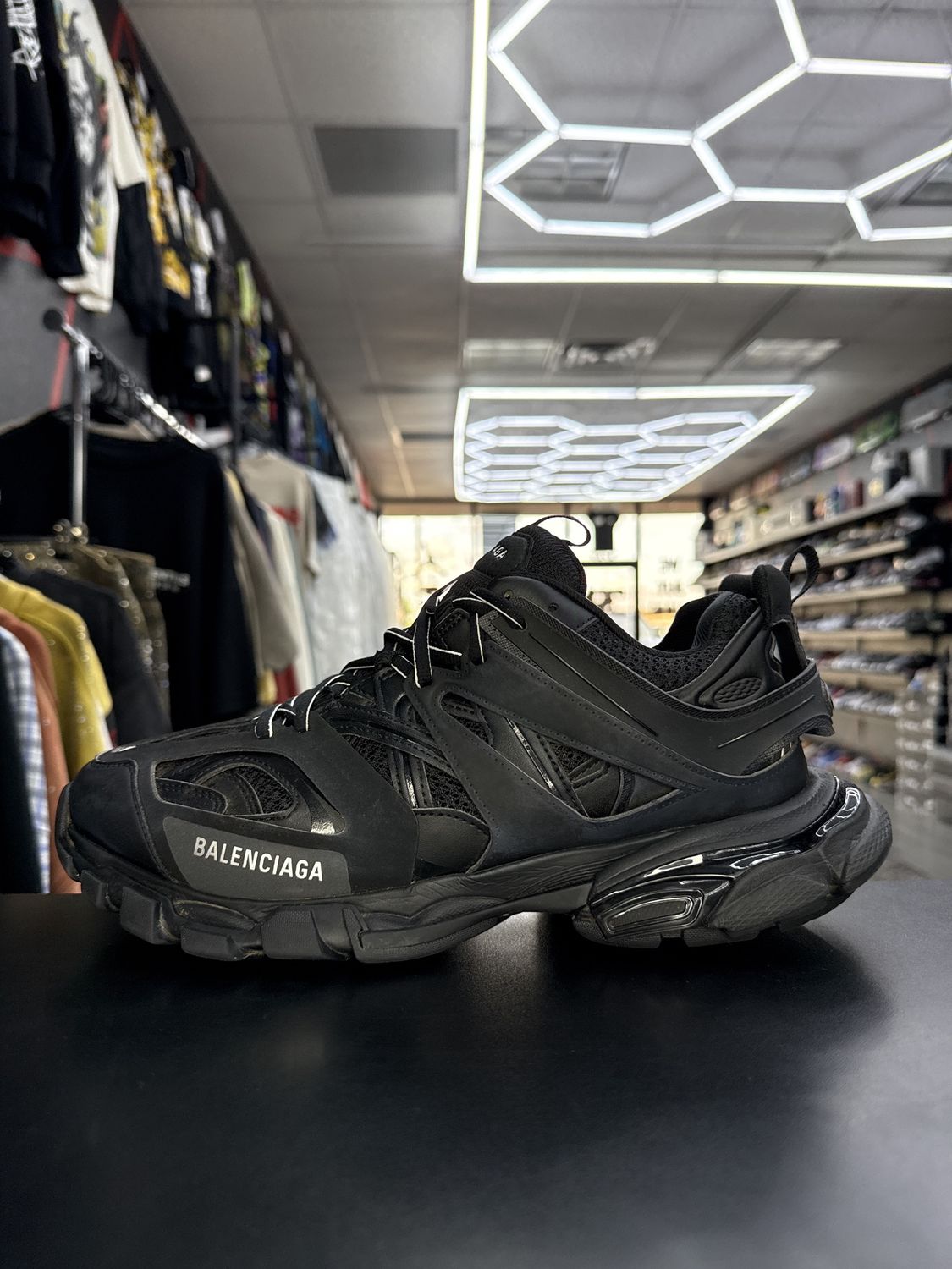 BALENCIAGA TRACK “TRIPLE BLK”  (SZ 10US / 43)  USED/OG BOX