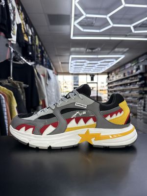 BAPE SHARK STA “GREY/YLW”  (SZ 11US)  USED/OG ALL