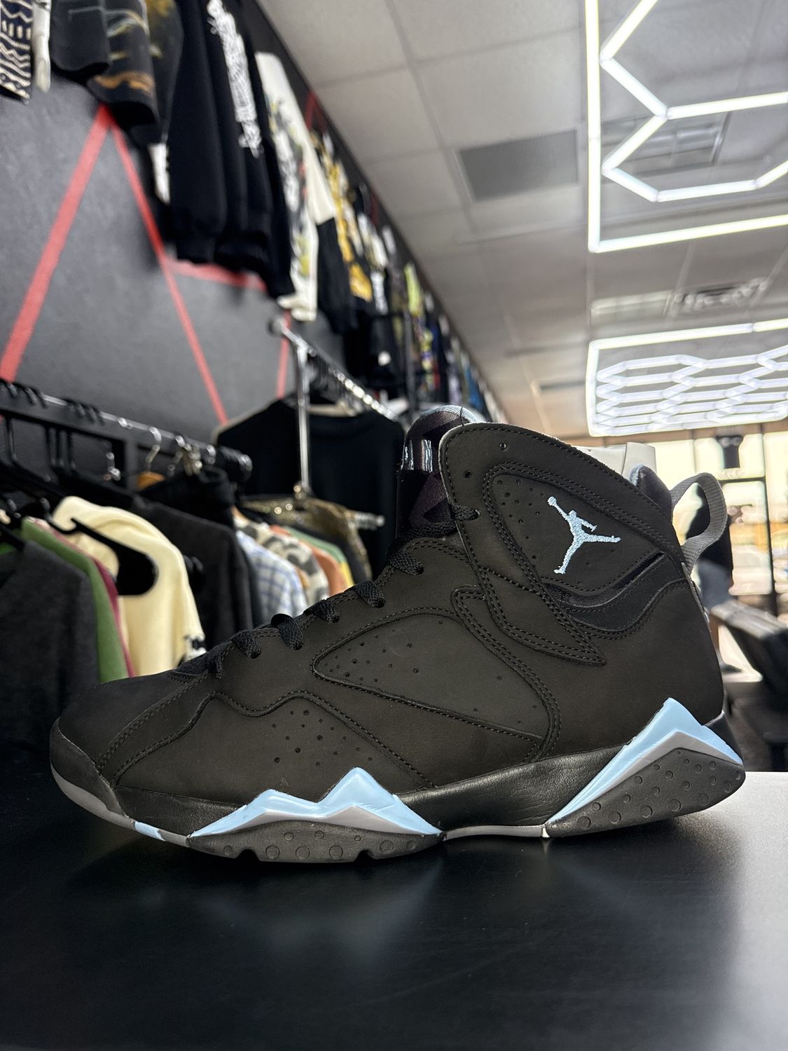 J7 “CHAMBRAY”  (SZ 11)  USED/OG ALL