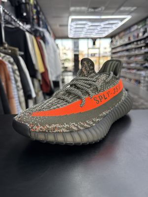 YZY 350 V2 “CARBON BELUGA”  (SZ 5M / 6.5W)  USED/OG ALL