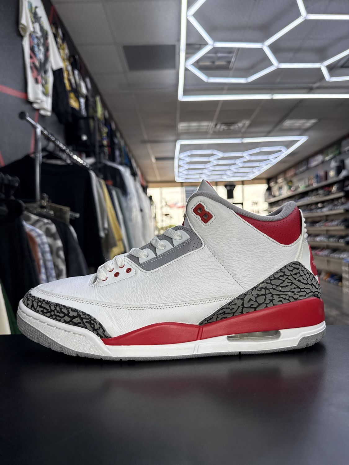 J3 “FIRE RED”  (SZ 13)  USED/NO BOX