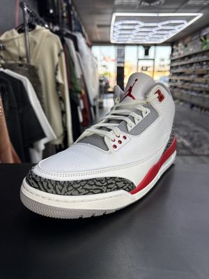 J3 “FIRE RED”  (SZ 12)  USED/OG BOX
