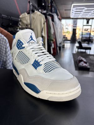 J4 “MITARY BLUE”  (SZ 12)  USED/OG BOX