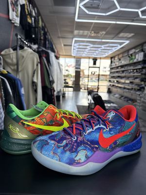 NIKE KOBE 8  “WHAT THE”  (SZ 8.5)  USED/OG ALL