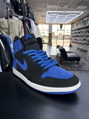 J1 “ROYAL REIMAGINED”  (SZ 11)  USED/OG ALL
