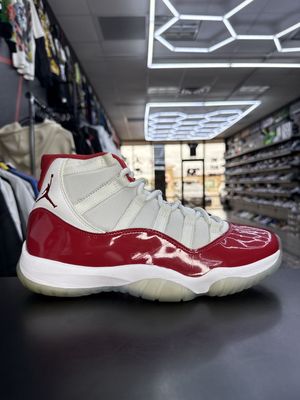 J11 “CHERRY”  (SZ 10)  USED/NO BOX