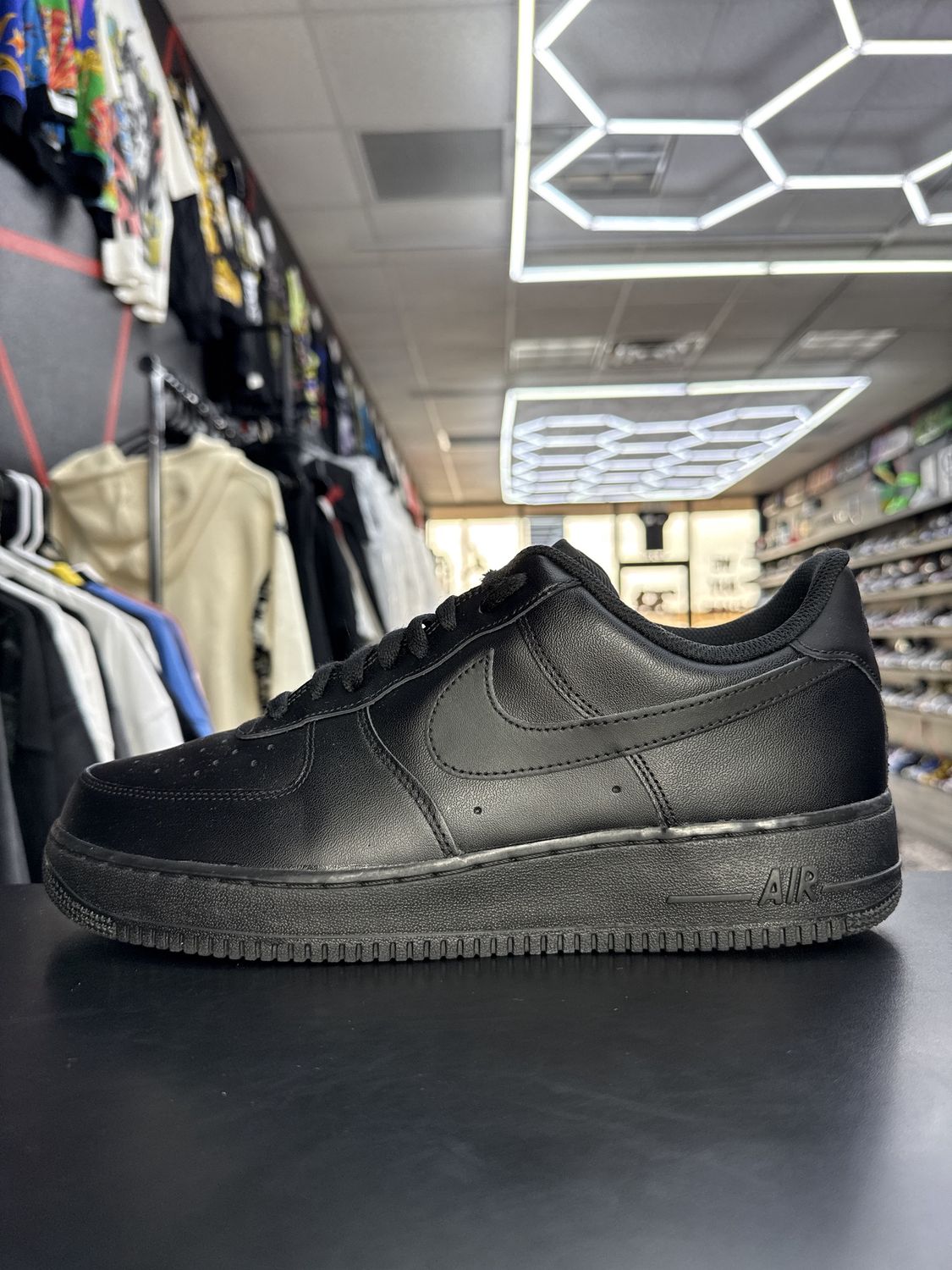 NIKE AF1 “BLK”  (SZ 12)  USED/NO BOX