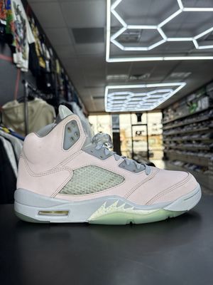 J5 “EASTER”  (SZ 9)  USED/NO BOX