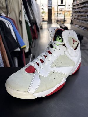 J7 “HARE”  (SZ 10.5)  USED/NO BOX