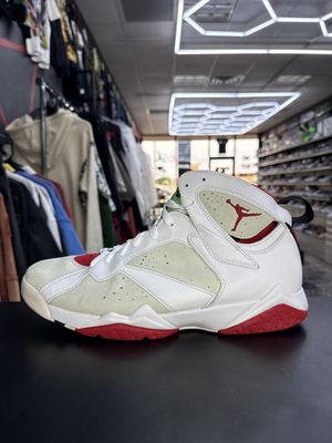 J7 “HARE”  (SZ 10.5)  USED/NO BOX