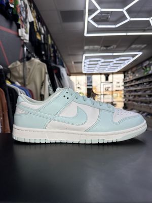 NIKE DUNK “GLACIER BLUE”  (SZ 10)  USED/NO BOX