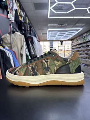 PALM ANGELS TEXTILE LOW “CAMO”  (SZ 10US / 43)  USED/NO BOX