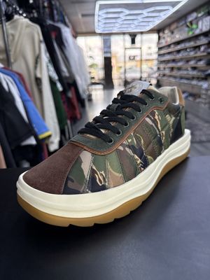 PALM ANGELS TEXTILE LOW “CAMO”  (SZ 10US / 43)  USED/NO BOX