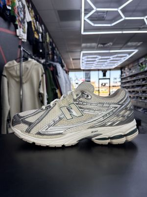 NEW BALANCE 1906 “CREAM”  (SZ 13)  USED/NO BOX