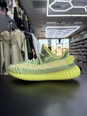 YZY 350 V2  “YEEZREEL”  (SZ 6.5M / 8W)  USED/NO BOX