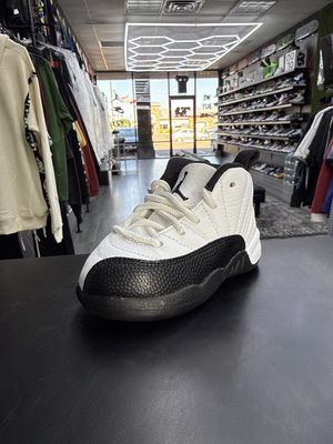 J12 “TAXI”  (SZ 6c)  USED/NO BOX