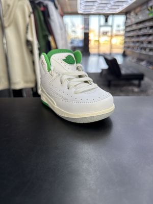 J2 “LUCKY GRN”  (SZ 4c)  USED/NO BOX