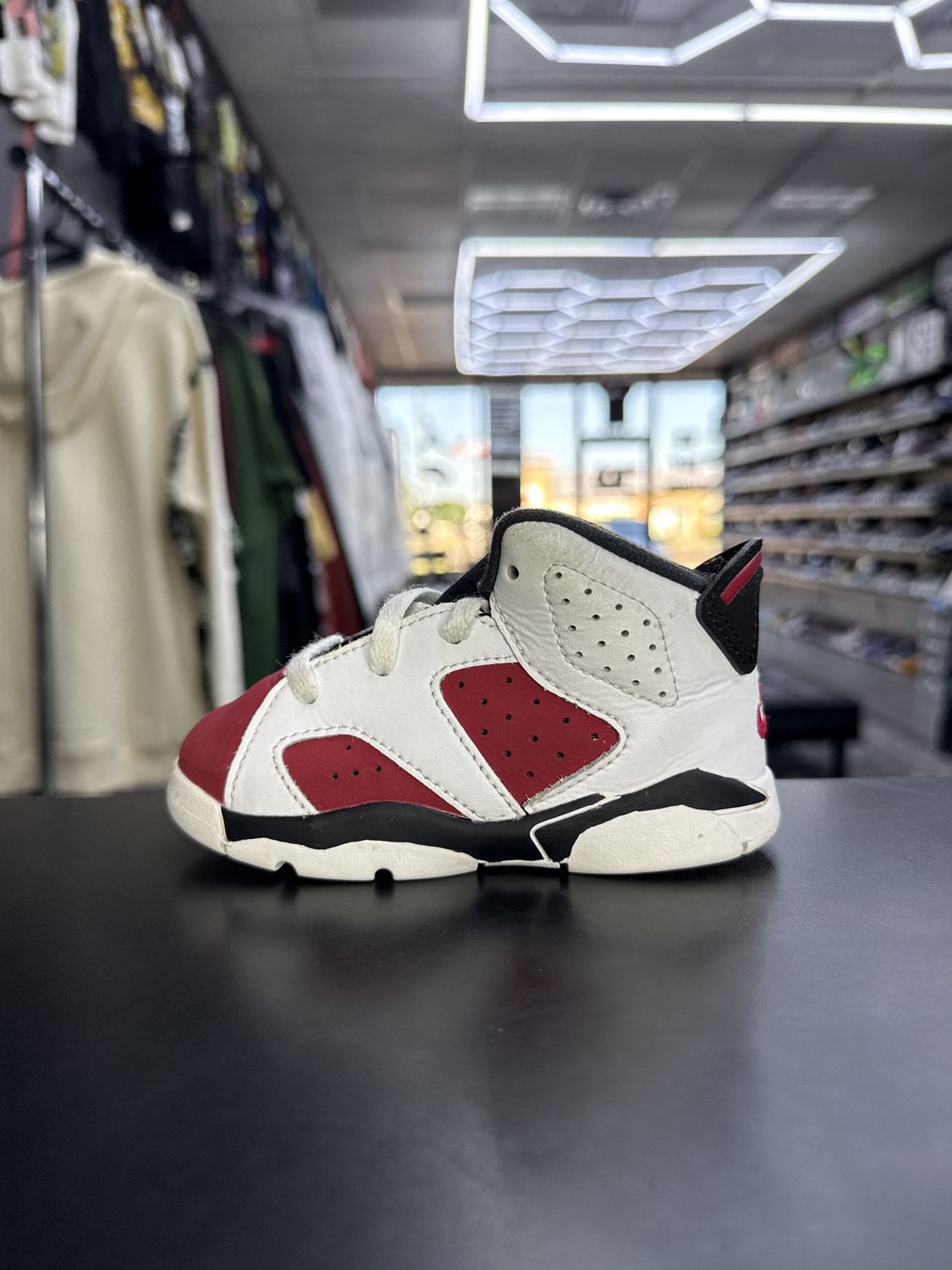 J6  “CARMINE”  (SZ 6c)  USED/NO BOX