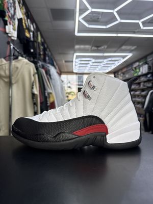 J12 “TAXI FLIP”  (SZ 7.5)  USED/OG ALL