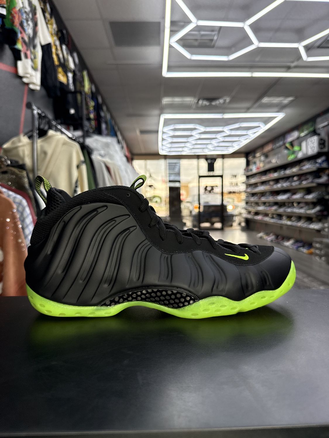 NIKE FOAMPOSITE “BLK VOLT”  (SZ 11.5)  WORN 1x/OG BOX