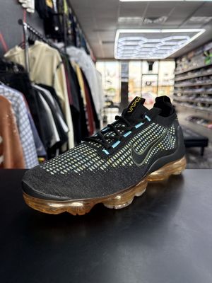 NIKE VAPORMAX  “POLLEN”  (SZ 9.5)  USED/OG BOX