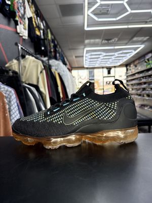 NIKE VAPORMAX  “POLLEN”  (SZ 9.5)  USED/OG BOX